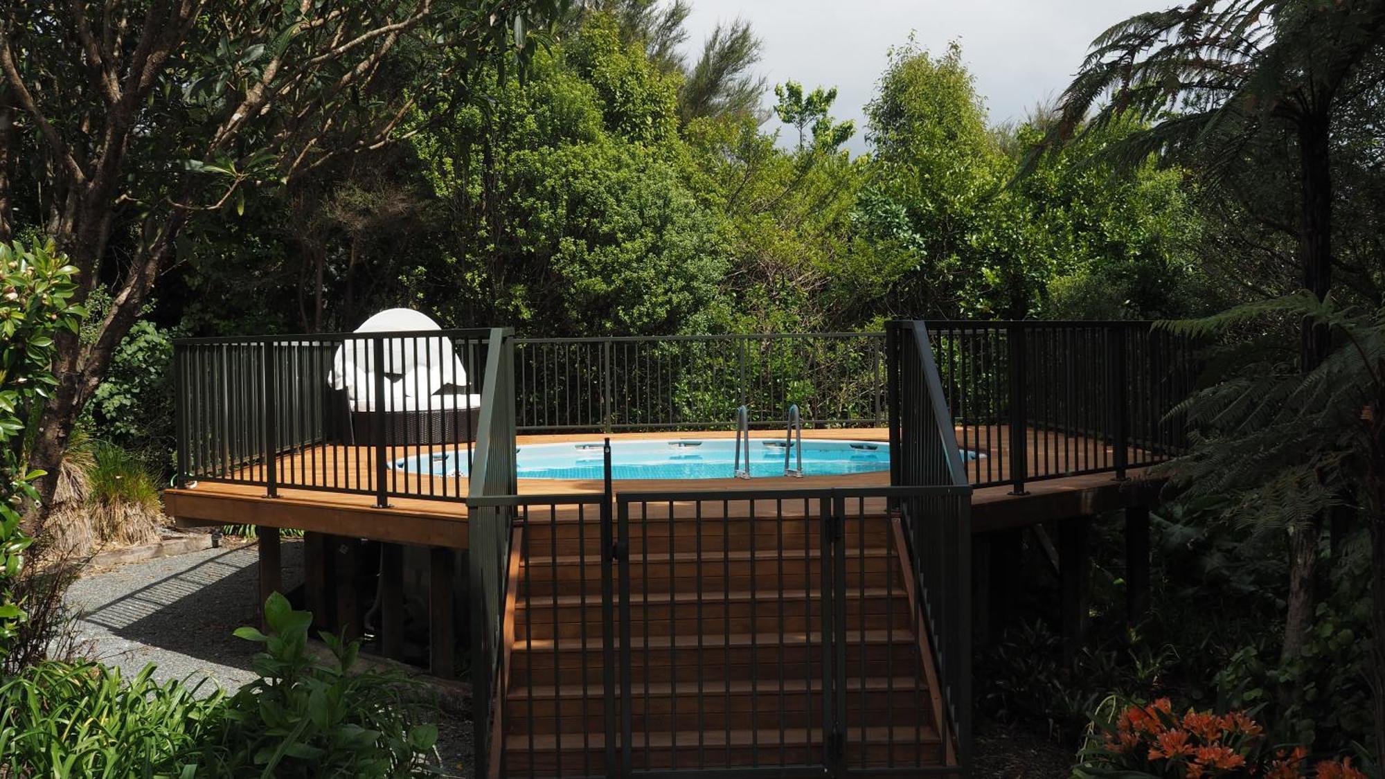 Hotel Uniqueness Tauranga Esterno foto